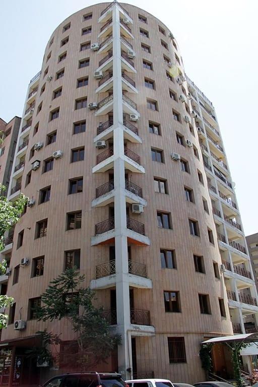 Freedom Apartments On Yekmalyan Str Ereván Exterior foto